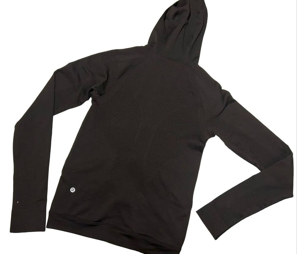 Lululemon Ventilation Jacket - Picture 10 of 12